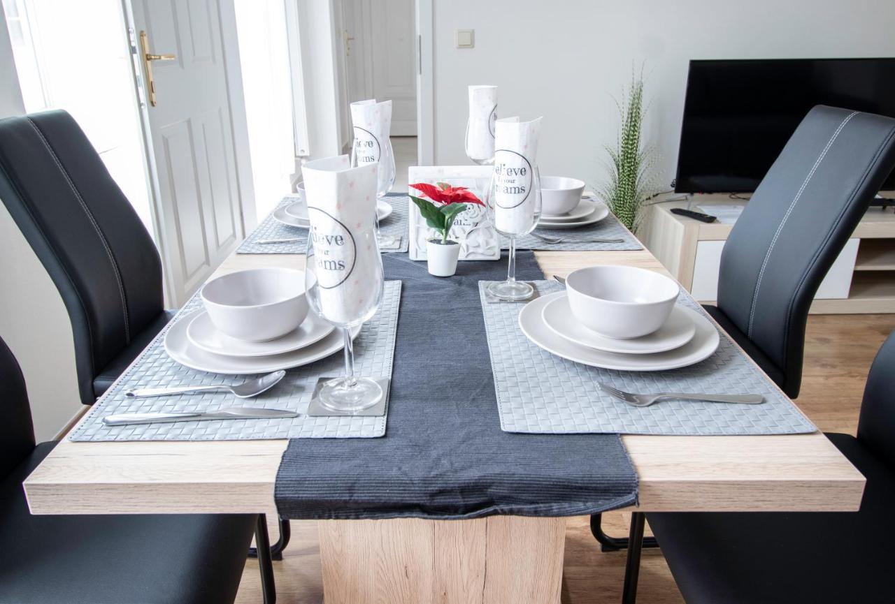 Comfortable, Specious Apartment With Inner Garden- Marzstrasse Apartments Viena Exterior foto